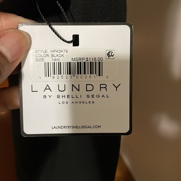 Laundry by Shelli Segal Ruffle Sleeve Dress - Picture 6 of 6